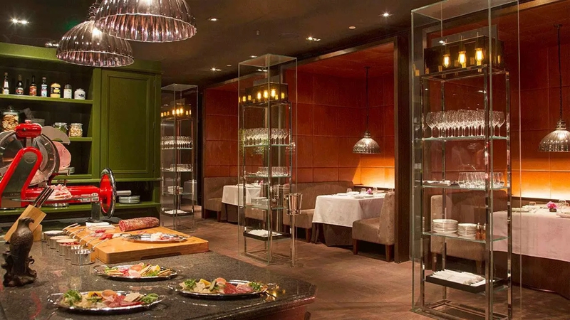 酒店家具,五星級酒店家具,酒店家具定制廠家,酒店家具定制,酒店套房家具