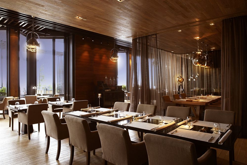  創虹家具,酒店家具,五星級酒店家具,酒店家具定制廠家,酒店家具定制,酒店套房家具