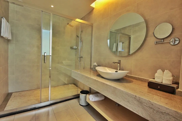 酒店家具,五星級(jí)酒店家具,酒店家具定制廠家,酒店家具定制,酒店套房家具,酒店固裝家具