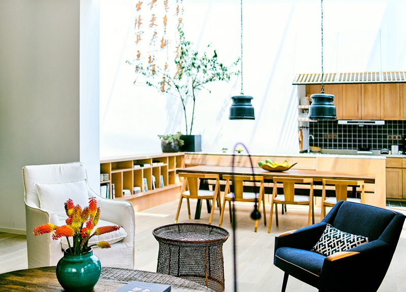 酒店家具,酒店家具定制廠家,酒店家具廠家,酒店套房家具,五星級(jí)酒店家具,酒店家具定制,酒店固裝家具