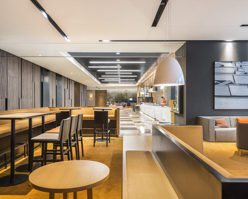 酒店家具,酒店套房家具,五星級酒店家具,酒店家具定制廠家,酒店家具定制,酒店固裝家具,酒店家具廠家