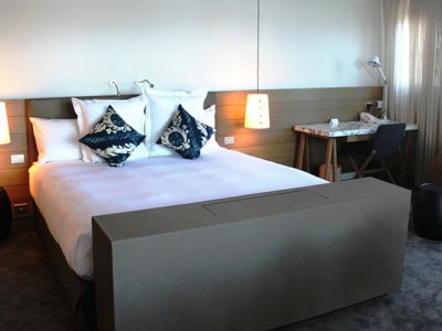 五星級酒店家具-有哪些酒店家具保養的誤區