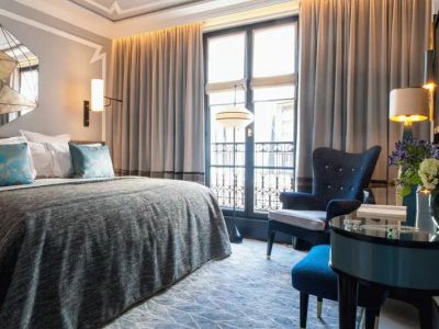 酒店家具定制廠家-曲木家具是什么