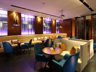 酒店家具定制-后現代風格酒店家具特點是什么