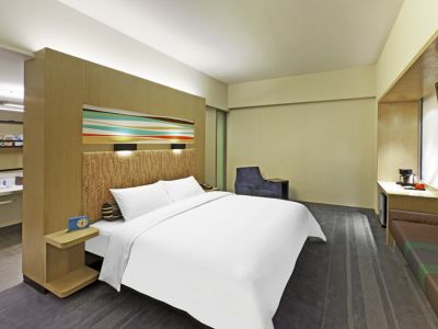 酒店套房家具-酒店家具解決毛刺的辦法