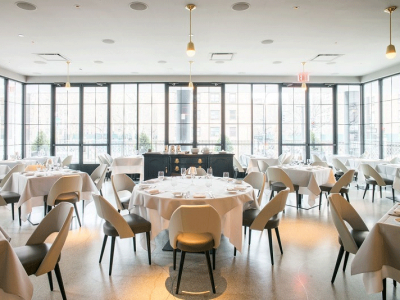 酒店家具定期打蠟有什么用