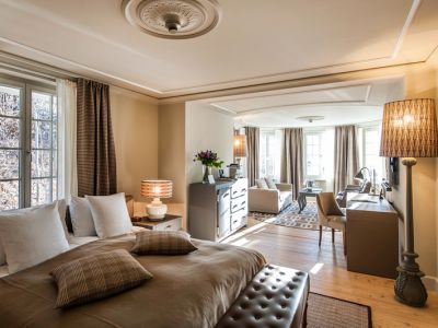 酒店家具定制——注重五星級酒店裝飾家具的設計和布置 