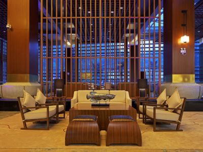 酒店家具定制——酒店家具廠家，每一個工序都應(yīng)該細(xì)心雕琢